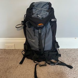 Dakine Frontier pack